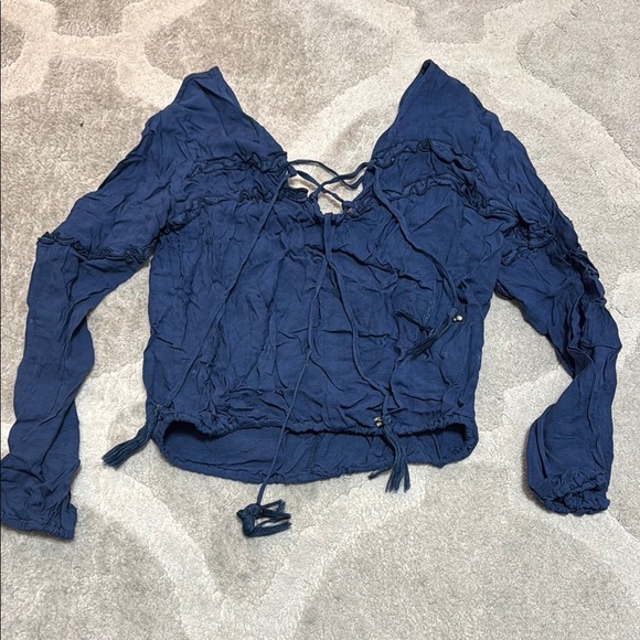 American Eagle Outfitters Tops - American Eagle Blue Puff Sleeve Ruched Blouse